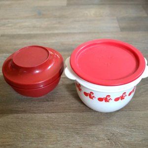 Vintage Tupperware Santa Christmas Bowl Two Piece Set